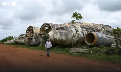 En Côte d'Ivoire, une deuxième vie pour des avions au rebut