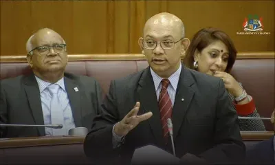 «Manz biskwi bwar delo : not my making alone», dit Etienne Sinatambou