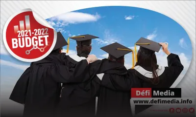 Éducation tertiaire : les étudiants étrangers pourront bénéficier d’un permis de travail pour 20 heures par semaine 