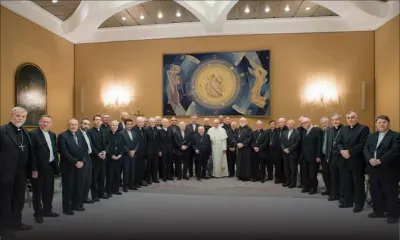 Pédophilie: tous les évêques chiliens remettent leur démission au pape