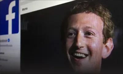 Scandale Facebook: Zuckerberg sommé de s'expliquer par Londres et l'UE