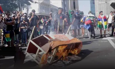 Marche de l’opposition : le cercueil à l'effigie du MSM brûlé 