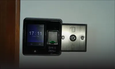 Fonction publique : la présence électronique réintroduite le 1er septembre