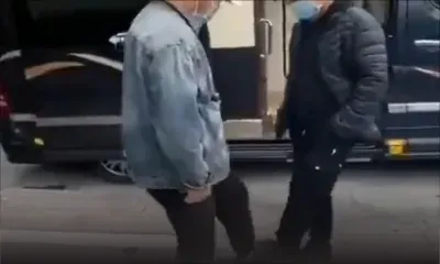 Coronavirus : le «footshake», nouvelle façon de se dire bonjour