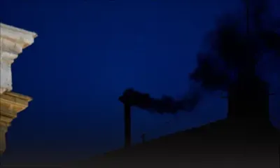  Fumée noire au Vatican, pas de pape après le premier jour du conclave