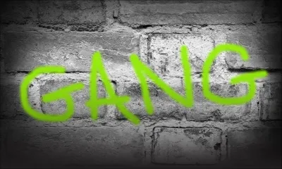 La guerre des gangs : des trafiquants qui dénoncent d’autres trafiquants… à la police