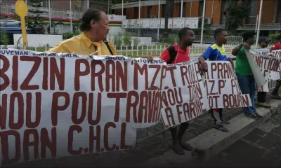 Ils réclament un emploi à la Cargo Handling Corporation : manifestation des membres du Mouveman Zanfan Porlwi 
