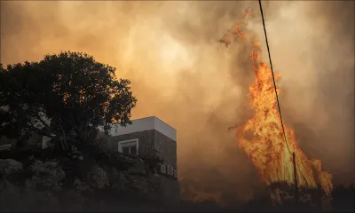 Grèce: le mercure grimpe, poursuite des incendies à Rhodes et Corfou