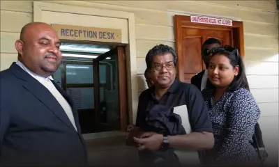 Photo de Kobita Jugnauth et Sherry Singh sur Facebook : Hassenjee Ruhomally présente ses excuses au CEO de MT