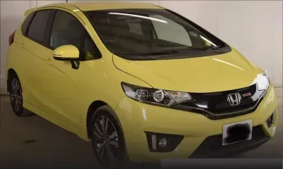 Hit-and-run à Eau-Coulée : la police recherche une Honda Fit jaune