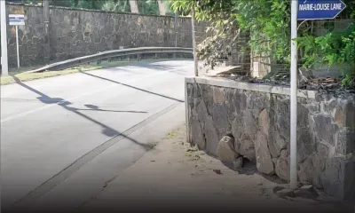 Nids-de-poule et pas de trottoirs : Marie-Louise Lane, à Bain-Bœuf, un danger public