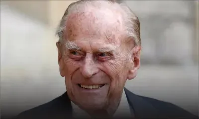 Le prince Philip, époux d'Elizabeth II, hospitalisé "par précaution