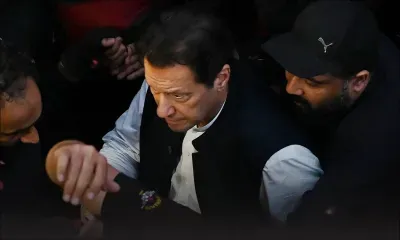 Pakistan: l'ex-Premier ministre Imran Khan se rend au tribunal où il craint d'être arrêté