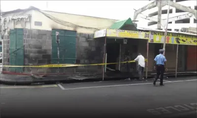 Incendie à Port-Louis : un magasin complètement ravagé, trois autres touchés par les flammes