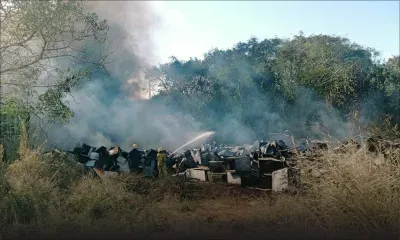 Khoyratty : un incendie spectaculaire ravage un entrepôt d’appareils électroménagers 