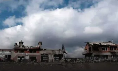 60 disparus dans le bombardement d'une école dans l'est de l'Ukraine 