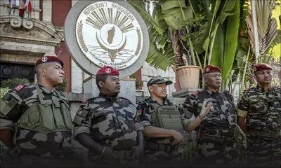 Madagascar: l'unité militaire ralliée à la contestation dit "prendre le pouvoir" après la destitution du président