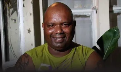 Un mois plus tard : Jean François rejoint son père dans la mort 