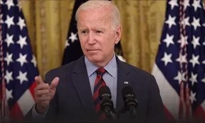 Un homme s'exhibe nu au passage de Joe Biden en Ecosse