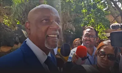 [En direct] : Modi rencontre le leader de l'opposition, Joe Lesjongard