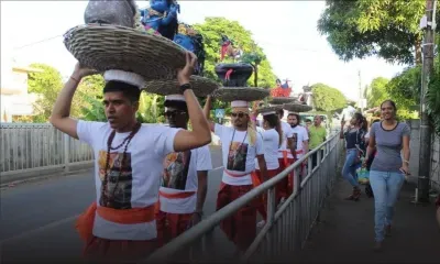 Maha Shivaratri : kanwars sur la tête, ils retracent le parcours du Dieu Krishna