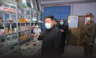 Covid-19 en Corée du Nord: Kim fustige les autorités sanitaires et mobilise l'armée