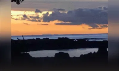 La Réunion visible depuis les côtes sud-ouest de Maurice par beau temps !