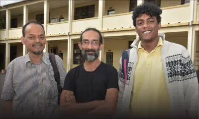 [En images] Nomination Day : des candidats du parti Lalit s’enregistrent