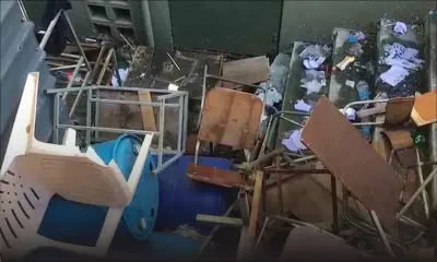 Port-Louis : quand la cour d'un collège devient dépotoir