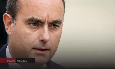 Instabilité politique et tensions budgétaires: la France inquiète les investisseurs