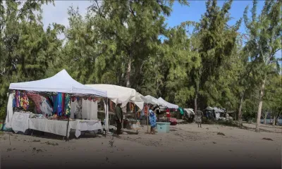 L’Île-aux-Bénitiers rouvre : soulagement pour plaisanciers et commerçants