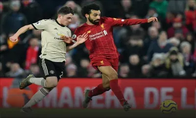 Liverpool bat Manchester United et distance City