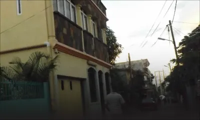 Blanchiment d’argent allégué: le père de Gro Derek inculpé pour sa maison valant Rs 6,4 M