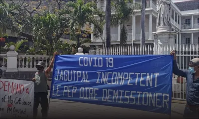 Manif devant l’Hôtel du Gouvernement : la démission du ministre Jagutpal réclamée