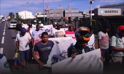 Emploi : marche pacifique du groupe «Zanfan Roche-Bois»