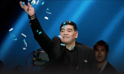 Diego Maradona, icône du football et de tous les excès 