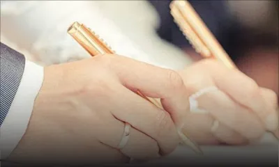 État Civil : les couples devront patienter pour célébrer leurs mariages civils