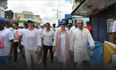 Maha Shivaratree : Pravind Jugnauth se rend à pied à Grand-Bassin