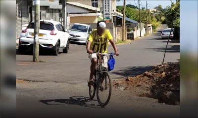 Insolite : Le masque de protection c’est pour se couvrir le nez et la bouche 