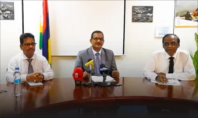 Présence de la barge Hong Bang 6 à Tamarin : Sudheer Maudhoo répond à Alain Malherbe