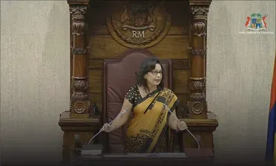 Parlement : silence dans l’hémicycle, éteignez vos portables !