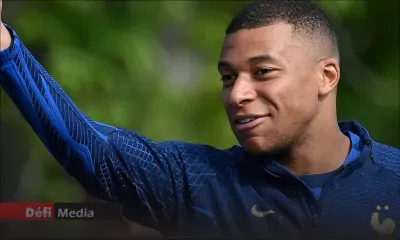 Foot: Mbappé "heureux" de rester au PSG la saison prochaine