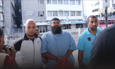 Rassemblement illégal à Vallée-des-Prêtres : une dizaine d'arrestations ce mercredi, Javed Meetoo maintenu en détention 