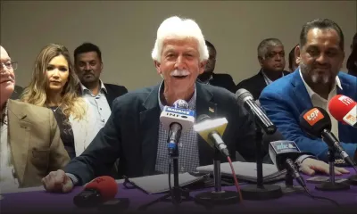 Paul Bérenger : XLD a poussé Ameenah Gurib-Fakim à violer la constitution