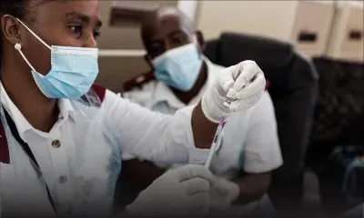 L'Afrique du Sud se sent "punie" pour avoir détecté Omicron