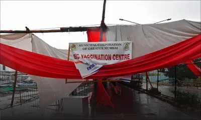 Virus: les pubs rouvrent en Angleterre, l'Inde épuisée menacée par un cyclone