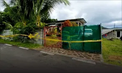 Il tue son épouse et dit à son frère: «Mone fini touy li. Mone touf li»