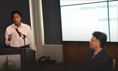 Nando Bodha : «Notre pays a évolué mais nous avons toujours du retard au niveau du transport public»