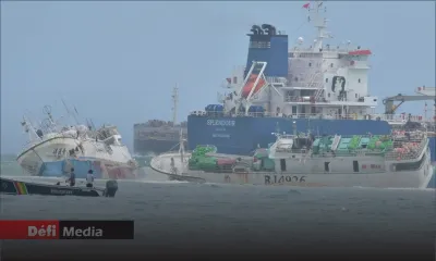 Navires échoués à Bain-des-Dames : le pompage du fioul se poursuit