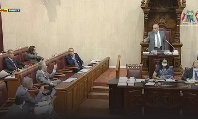 Duval au Speaker : «Stop bullying me !»